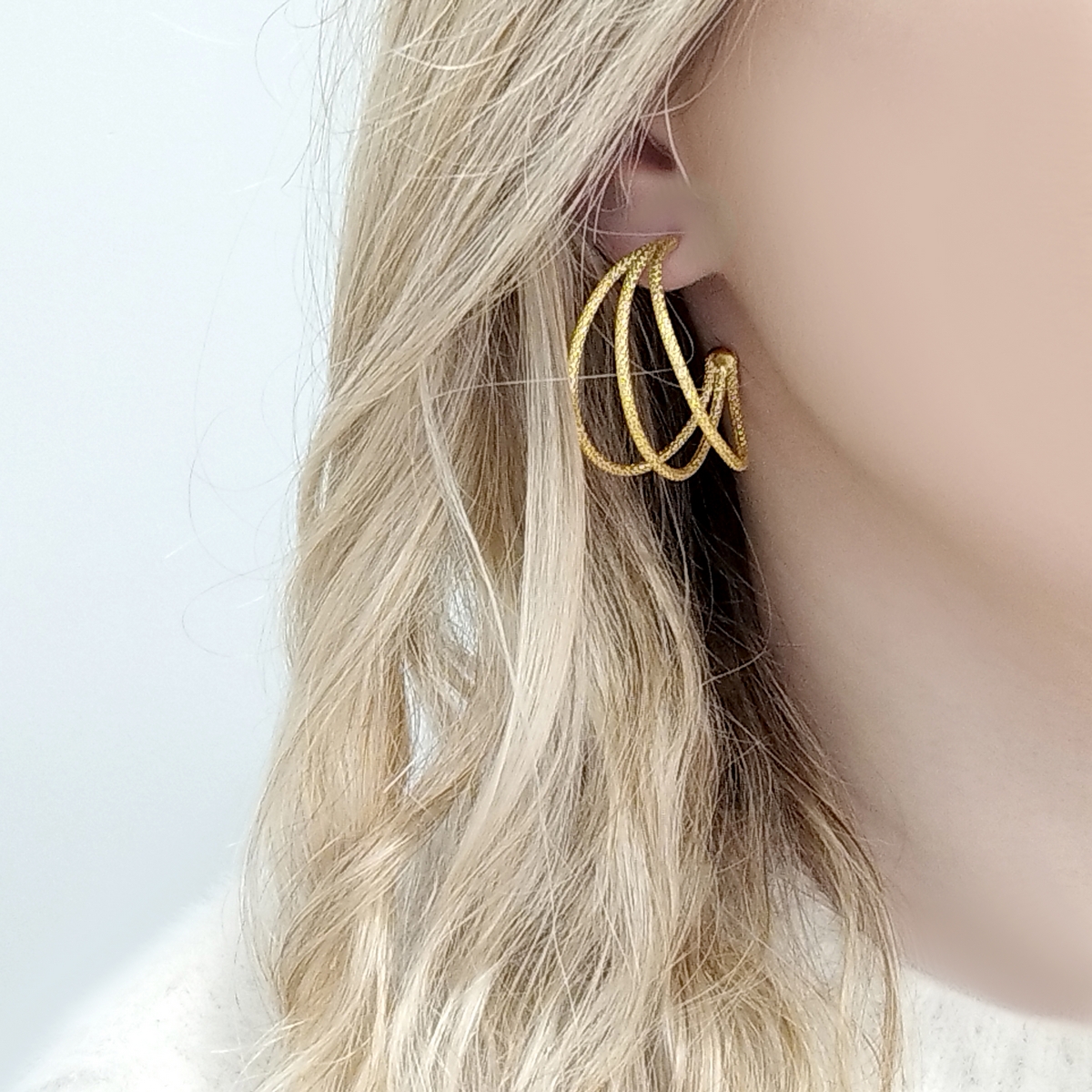 Alternative view of 5337F Shining loop triple earrings Χρυσό