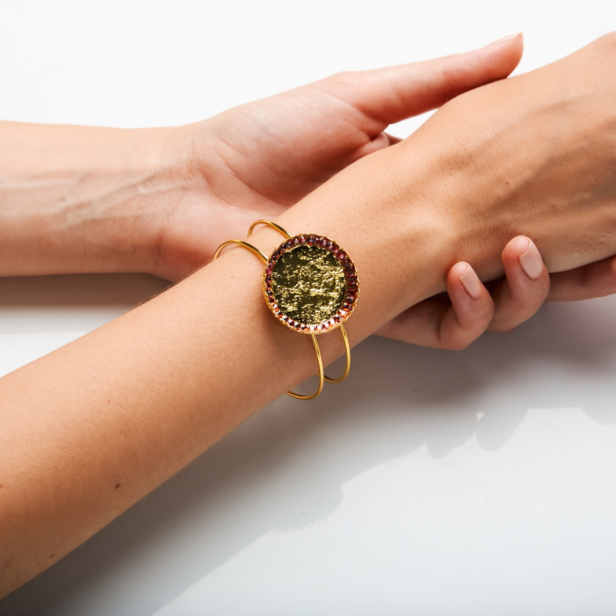 Alternative view of 5507E Helios bangle Blue