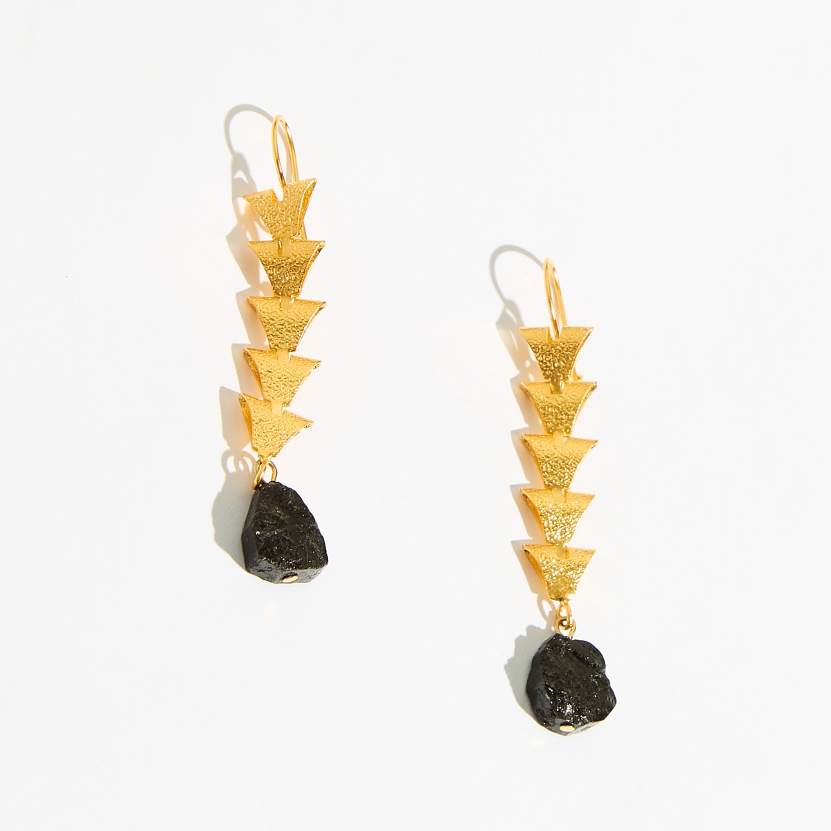 Alternative view of 5551F Meteorite earrings Χρυσό
