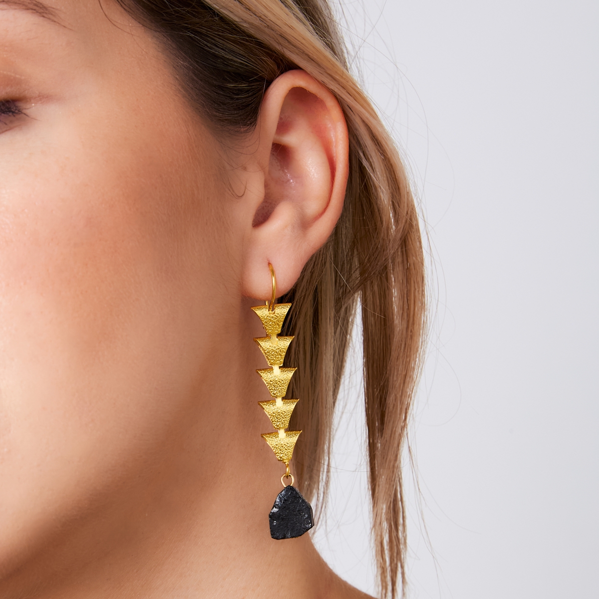 Alternative view of 5551F Meteorite earrings Ασημί