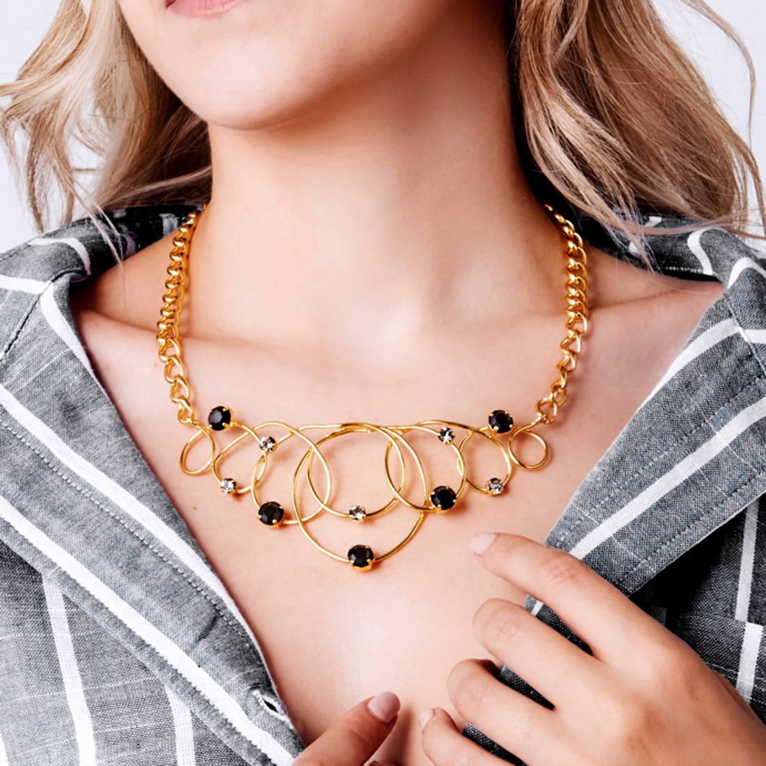 Alternative view of 5560A Luna twist pendant Brown