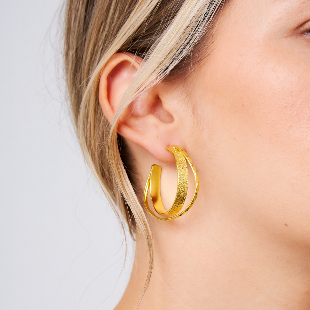 Alternative view of 5567F Pyramid twist earrings Silver