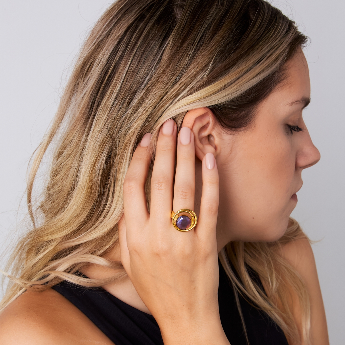 Alternative view of 5564D Handmade crystal spiral ring Blue