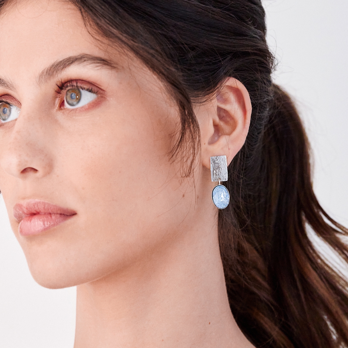 Alternative view of 5642F Cracked crystal earrings Τυρκουάζ