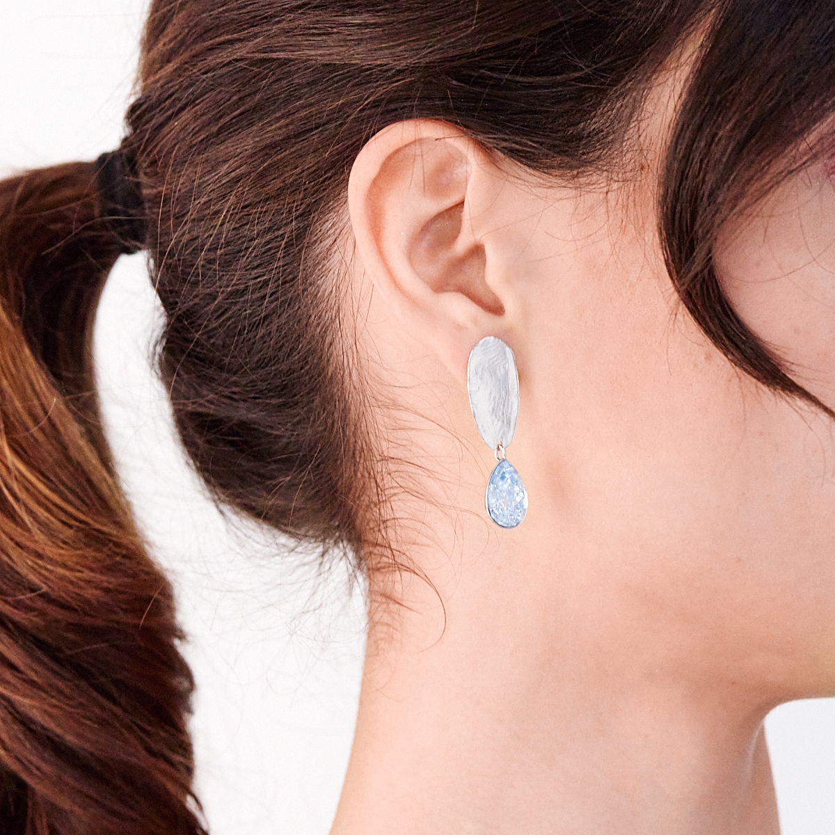 Alternative view of 5643F Cracked crystal tear earrings Τυρκουάζ