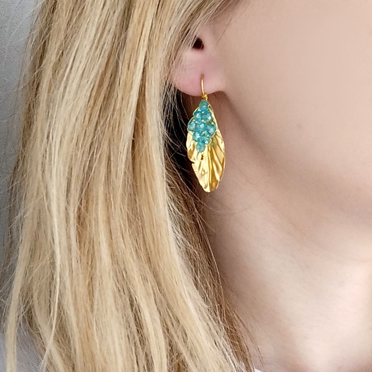 5703F Crystals and leaves earrings Catherine bijoux Τυρκουάζ