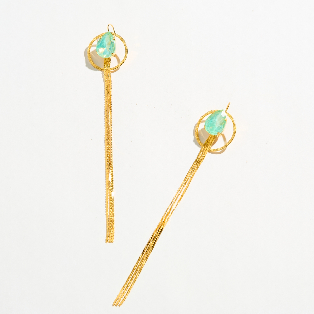 Alternative view of 5682F Aurora crystal drop long earrings Green