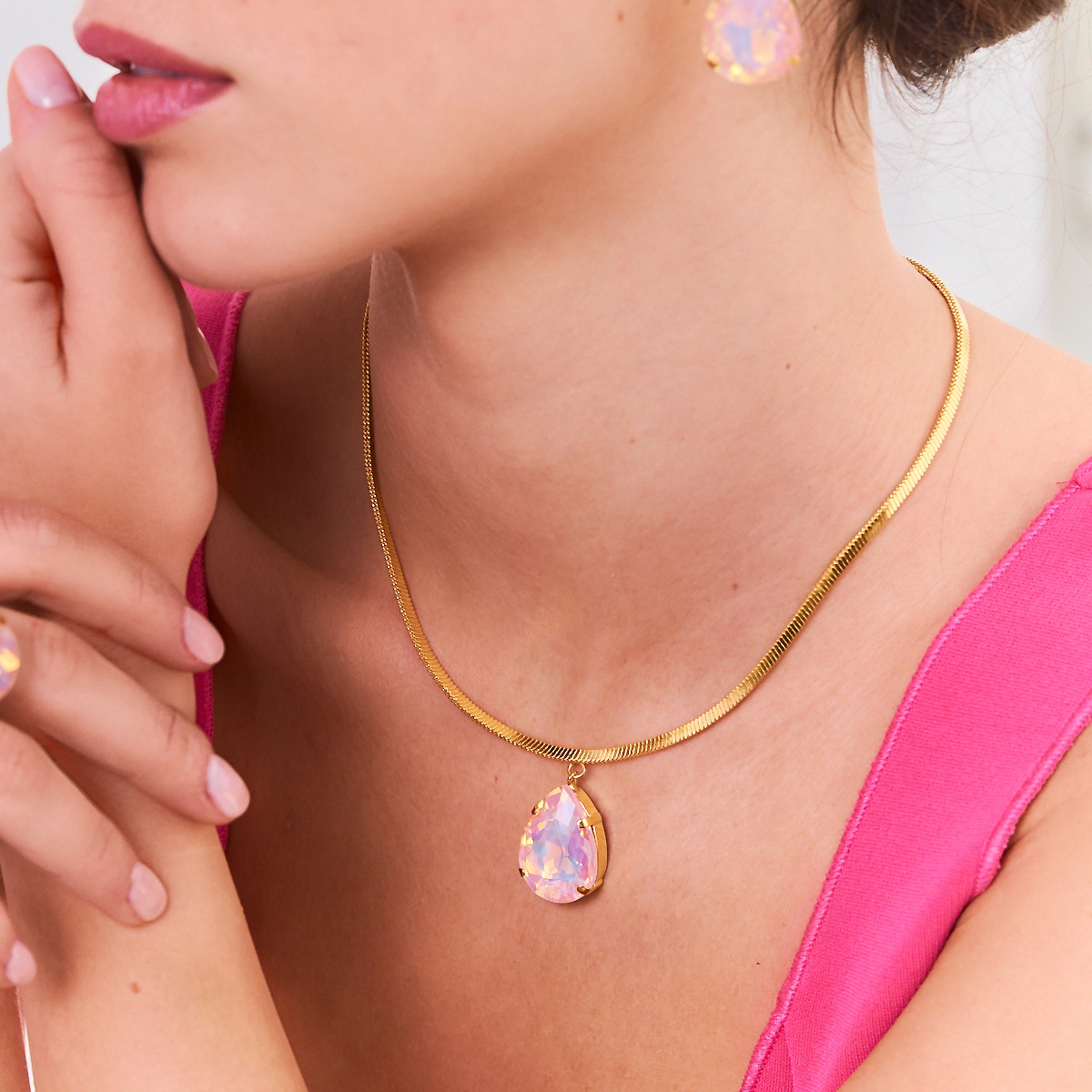 Alternative view of 5683A Aurora big crystal drop pendant Green