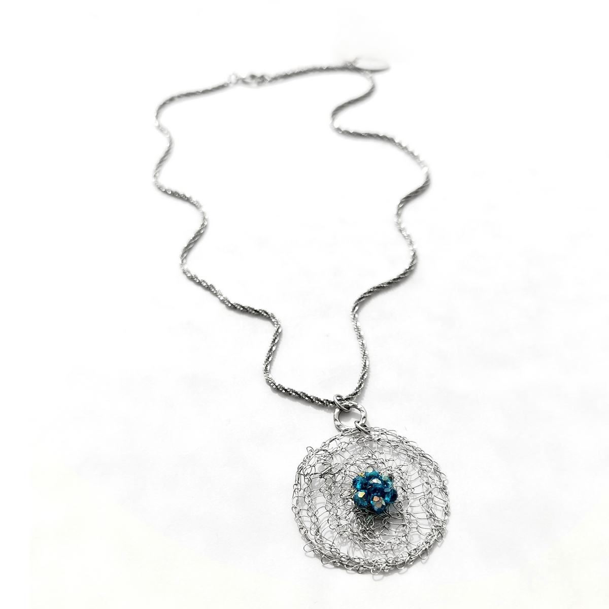 Alternative view of 5669A Mesh with color pendant χειροποίητο κολιέ Catherine bijoux Σιέλ