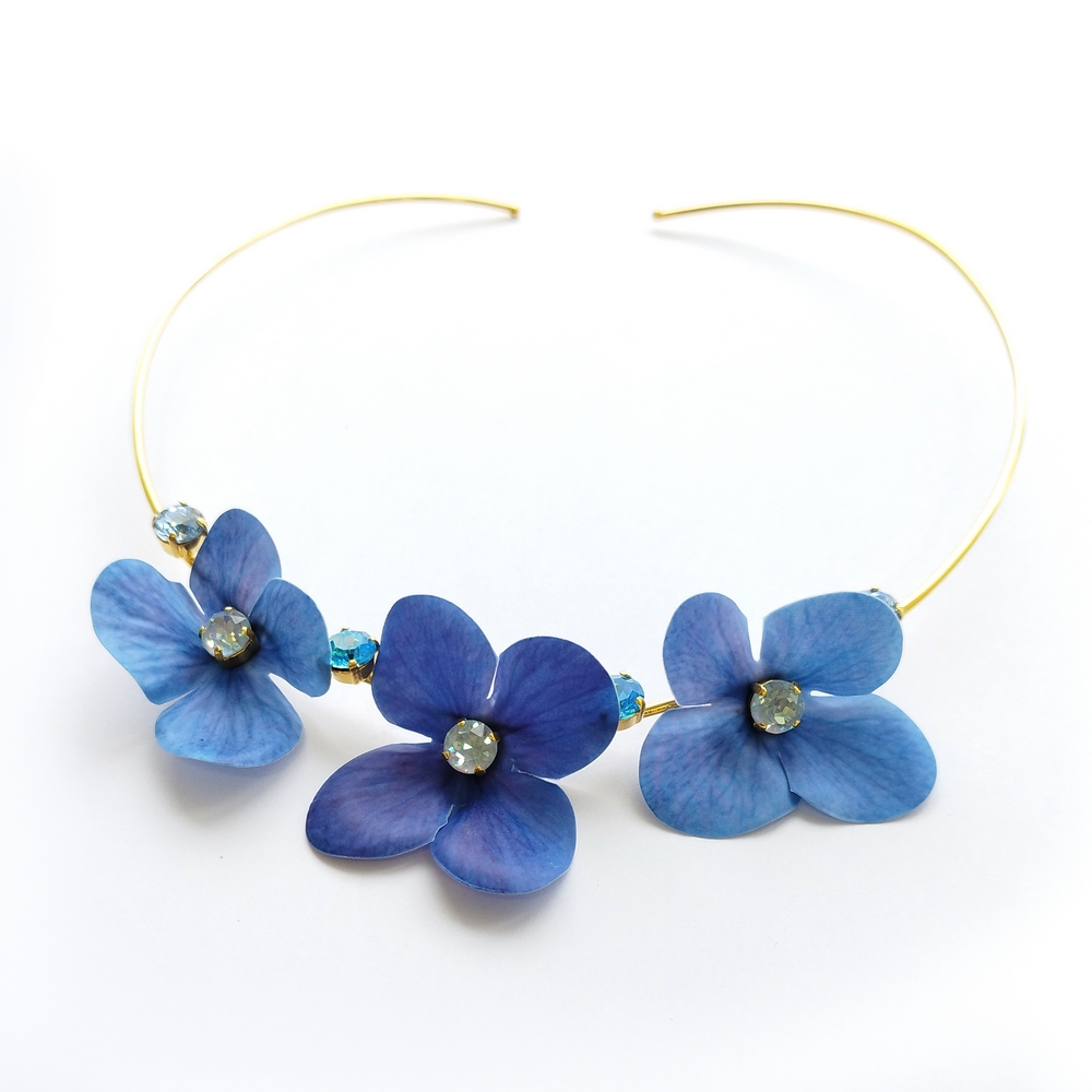 5627A Primrose and crystals necklace Μπλε