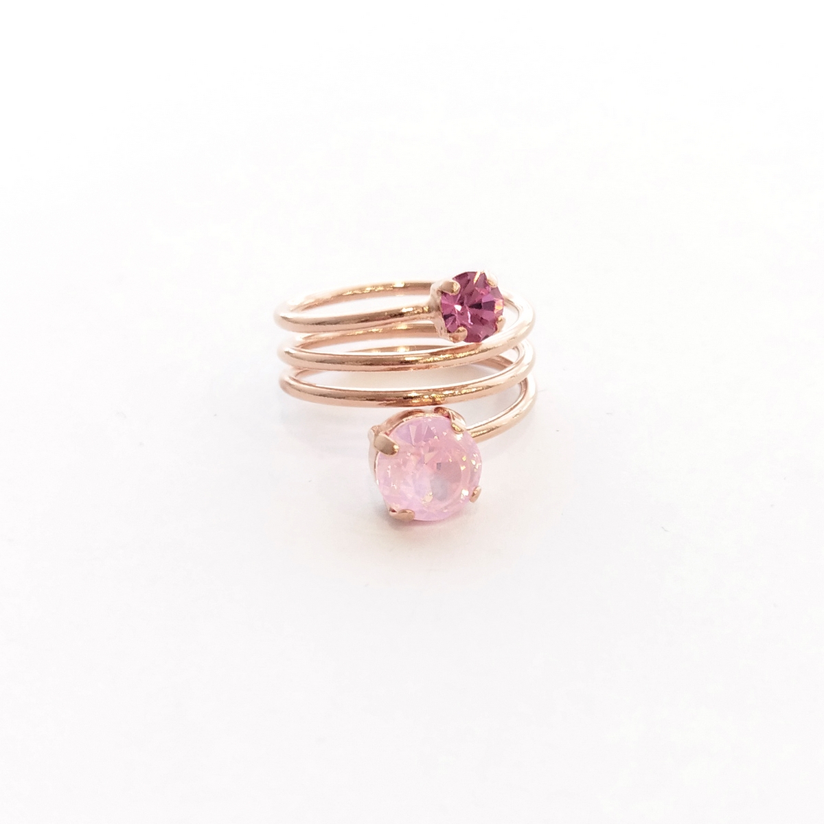 Alternative view of 5561D Luna twist ring Catherine bijoux Magenta