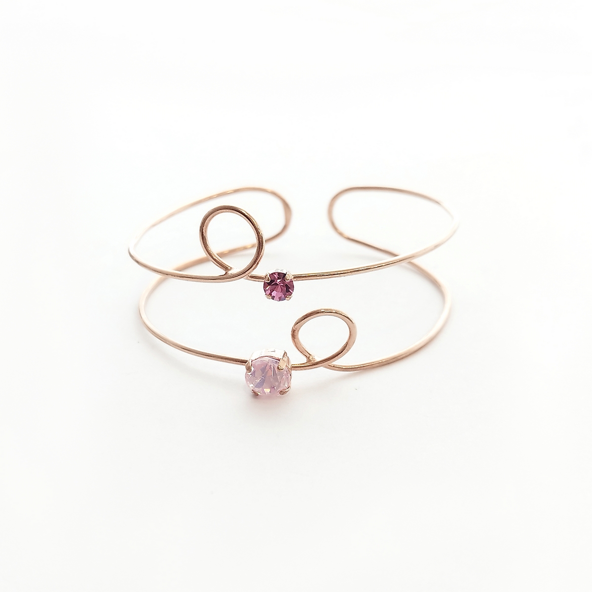 5561E Luna twist bracelet Catherine bijoux Magenta