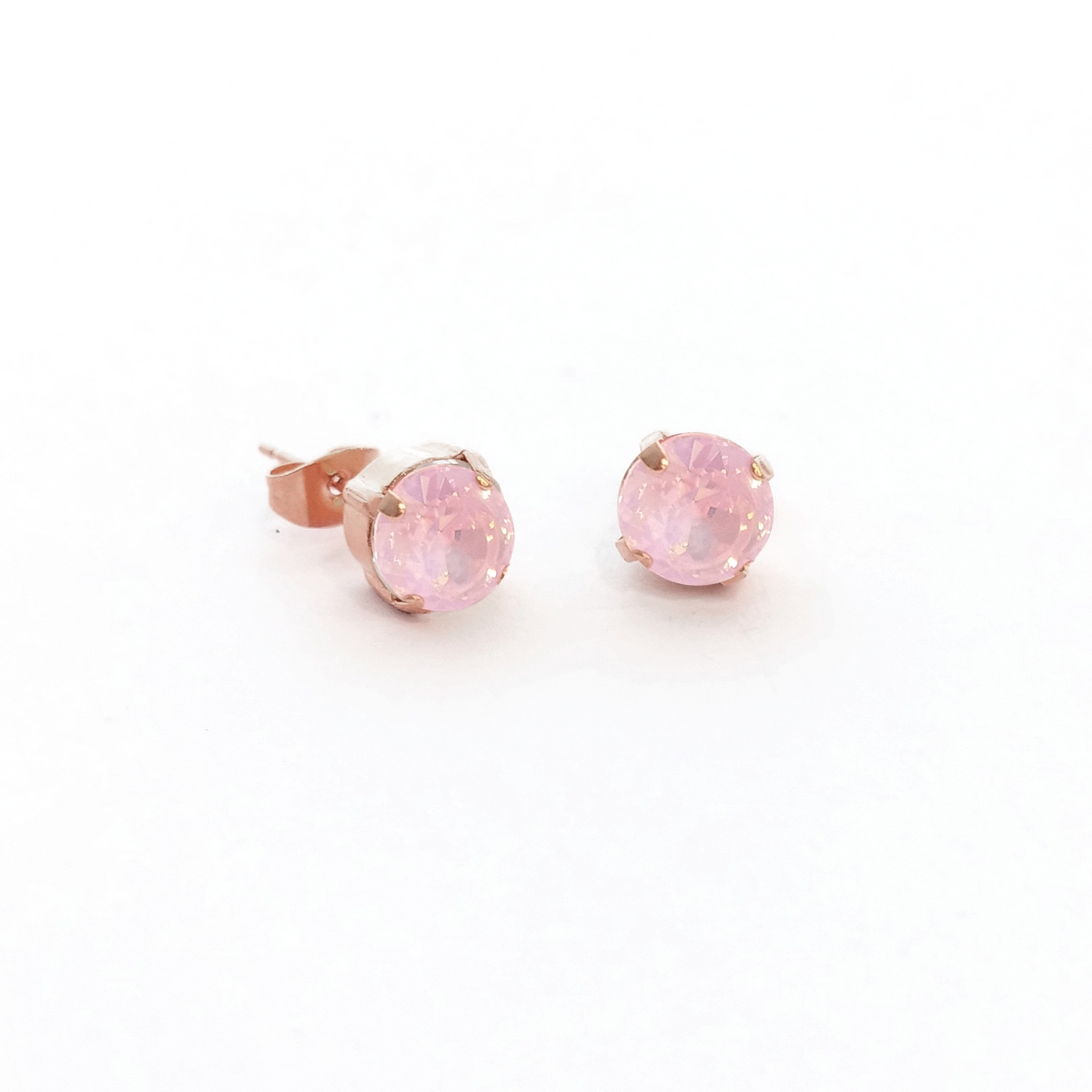 5563F Small crystal earrings Catherine bijoux Magenta