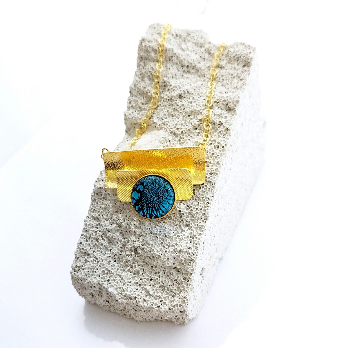 Alternative view of 5573A Real handmade crystal small necklace Turqoise