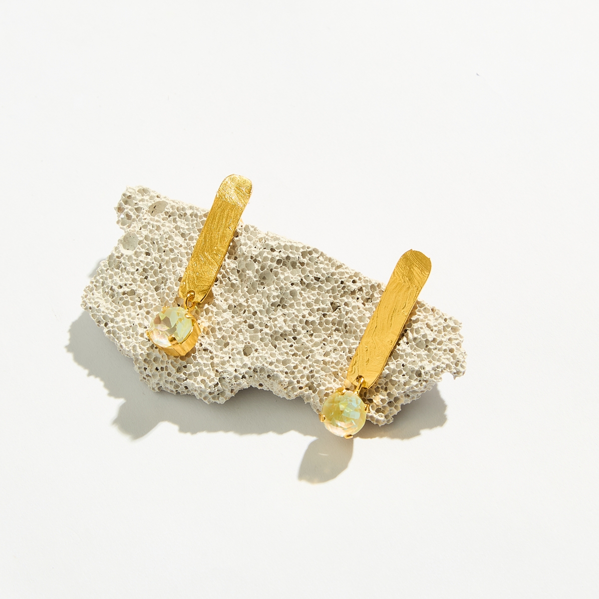 Alternative view of 5688F Colourful crystal earrings Κίτρινο