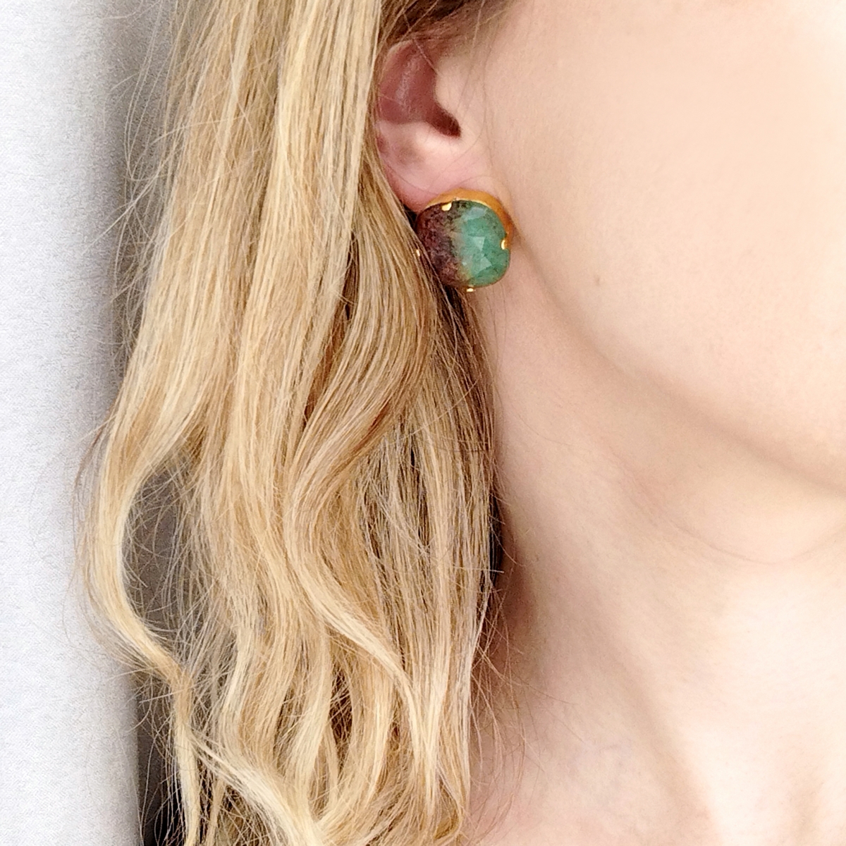 5717F Colorful handmade crystal small earrings Γκρι