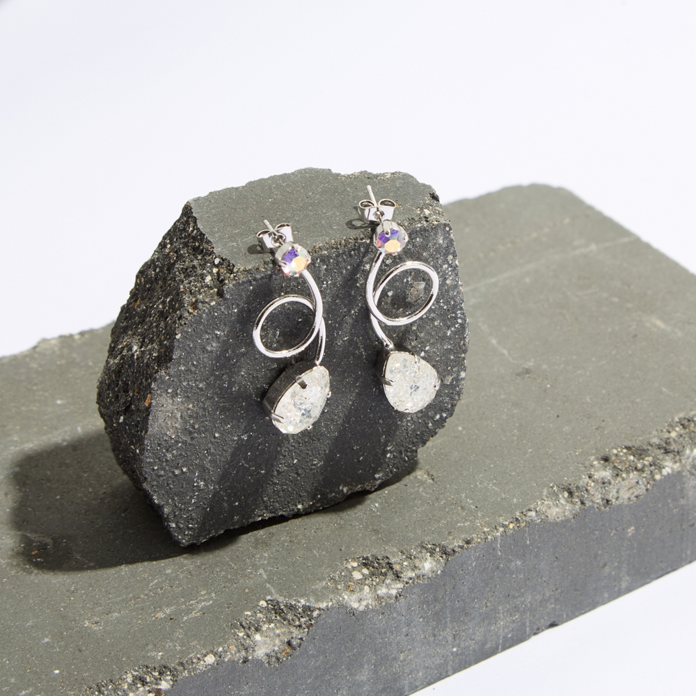 5759F Luna twist cracked handmade earrings Catherine bijoux Silver